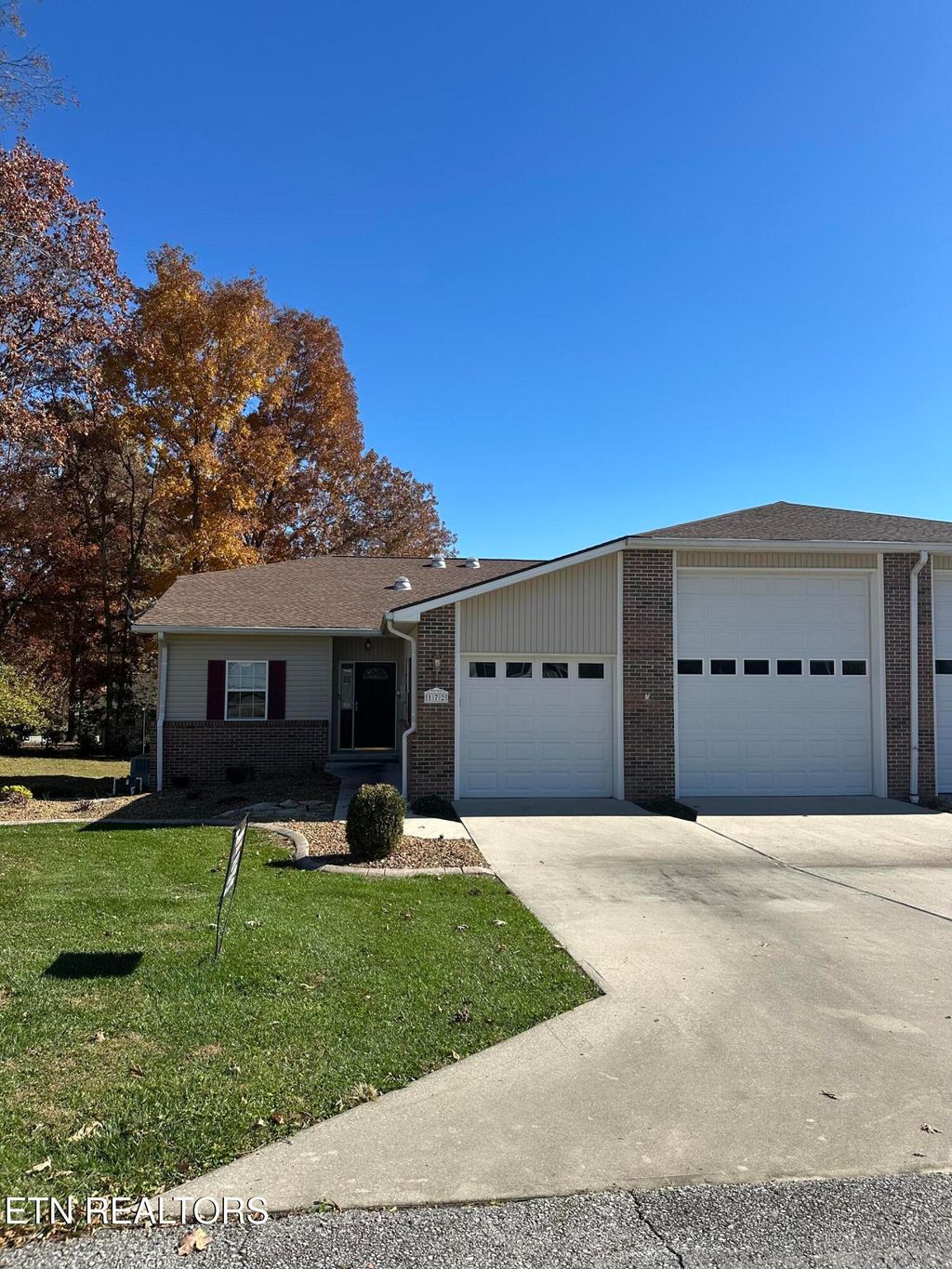 Photo of 172 Hawthorn Loop, Crossville, TN 38555 (MLS # 1321120)