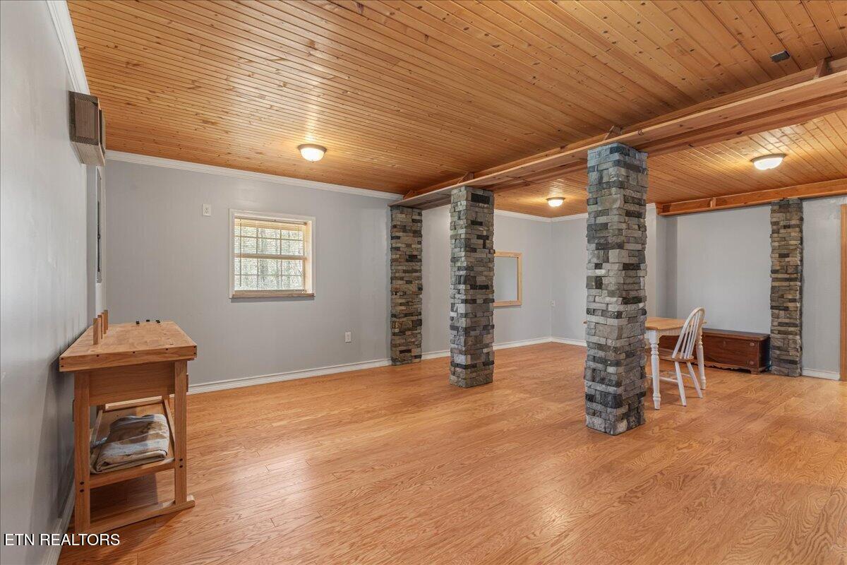 1736 Rafter Road