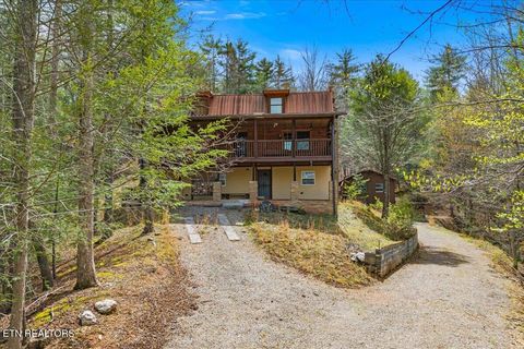 Photo of 1736 Rafter Road Rd, Tellico Plains, TN 37385 (MLS # 1336056)