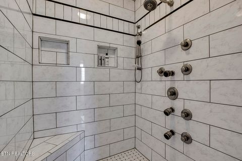 Tiny photo for 103 Colonial Court, Maryville, TN 37801 (MLS # 1329370)