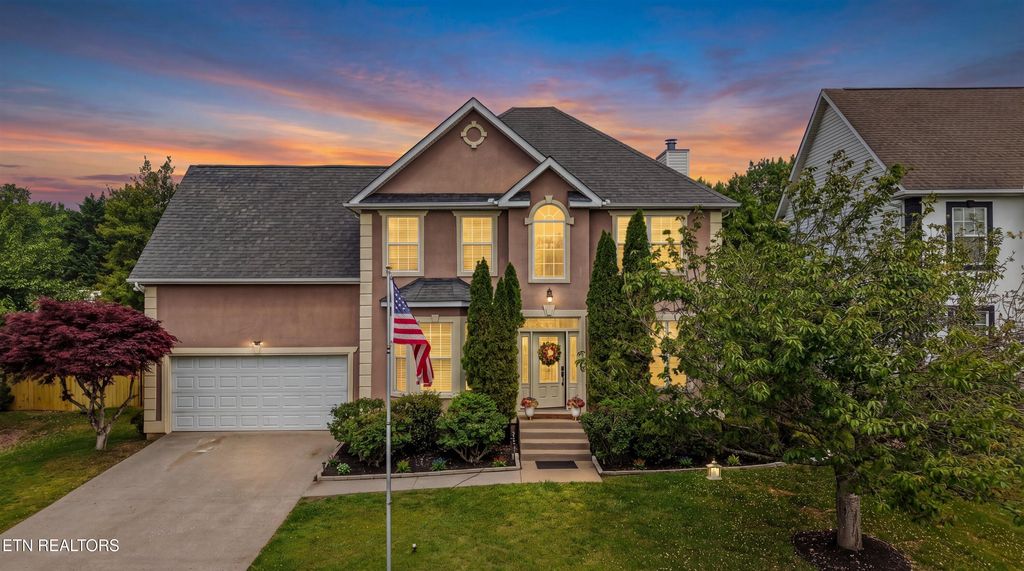 Photo of 819 Paxton Drive, Knoxville, TN 37918 (MLS # 1336954)