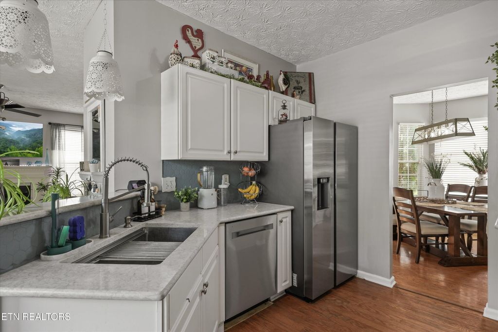 Photo of 819 Paxton Drive, Knoxville, TN 37918 (MLS # 1336954)