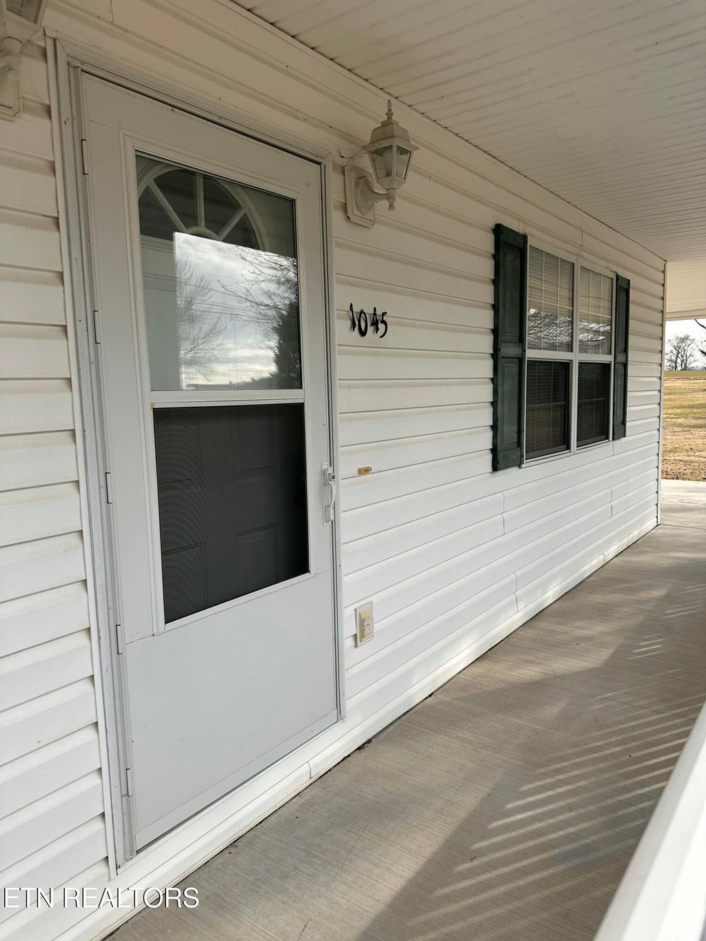 Photo of 1045 Patterson St, Madisonville, TN 37354 (MLS # 1287965)