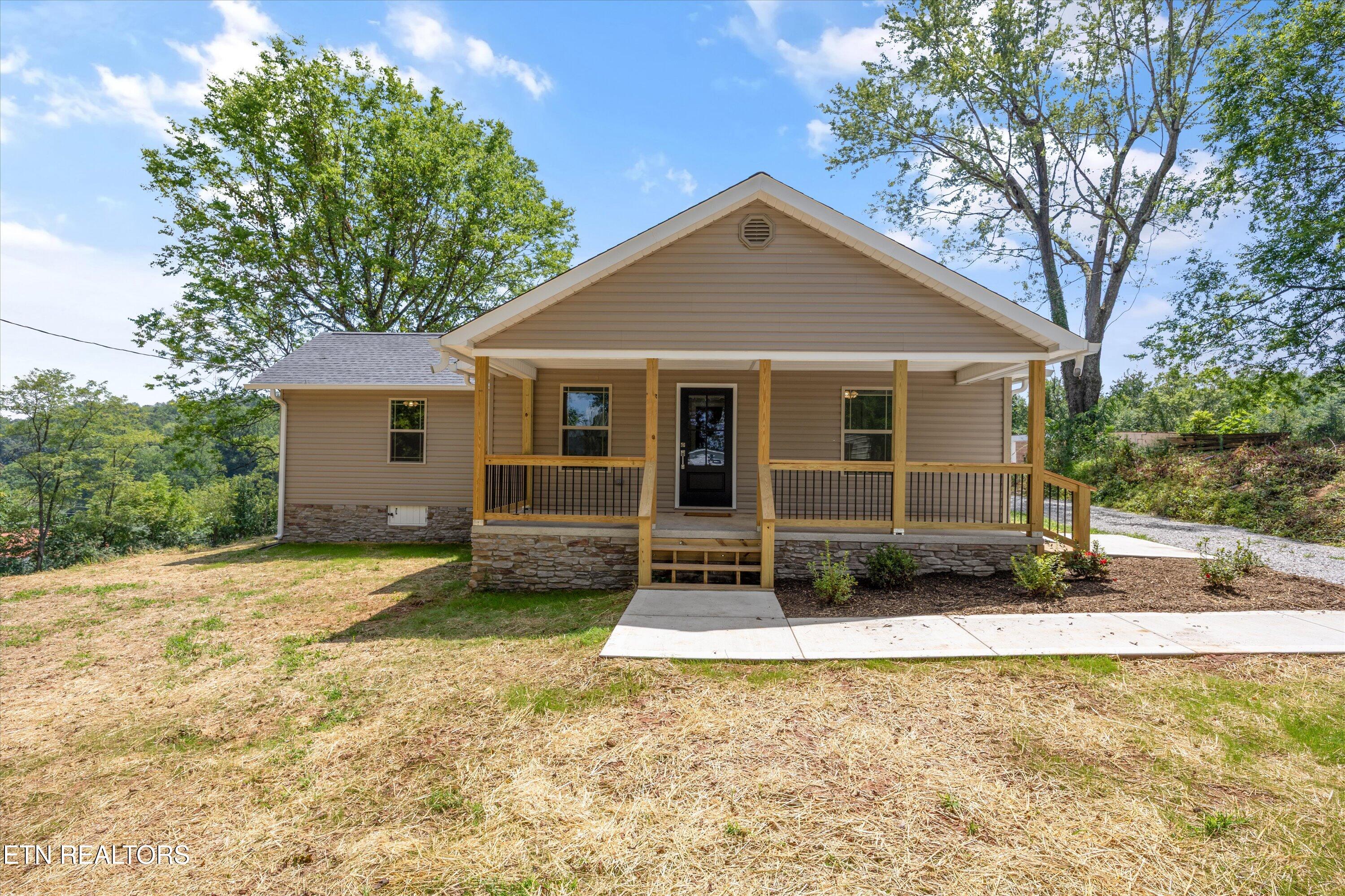 790 & 800 Hilltop Drive