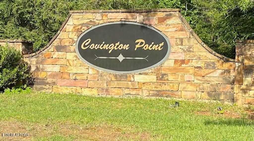 Photo of 17 Waterstone Drive, Dandridge, TN 37725 (MLS # 1301536)