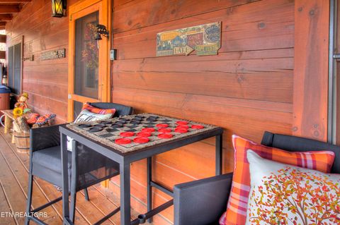 Tiny photo for 919 Buck Way, Sevierville, TN 37876 (MLS # 1317356)