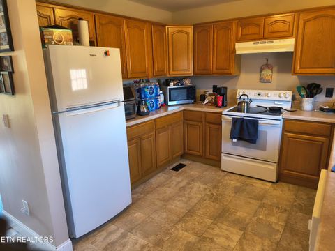 Tiny photo for 139 Kenzie Lane, LaFollette, TN 37766 (MLS # 1327338)