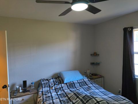 Tiny photo for 139 Kenzie Lane, LaFollette, TN 37766 (MLS # 1327338)