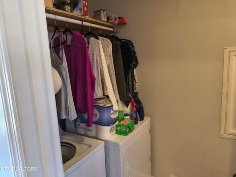 Tiny photo for 139 Kenzie Lane, LaFollette, TN 37766 (MLS # 1327338)