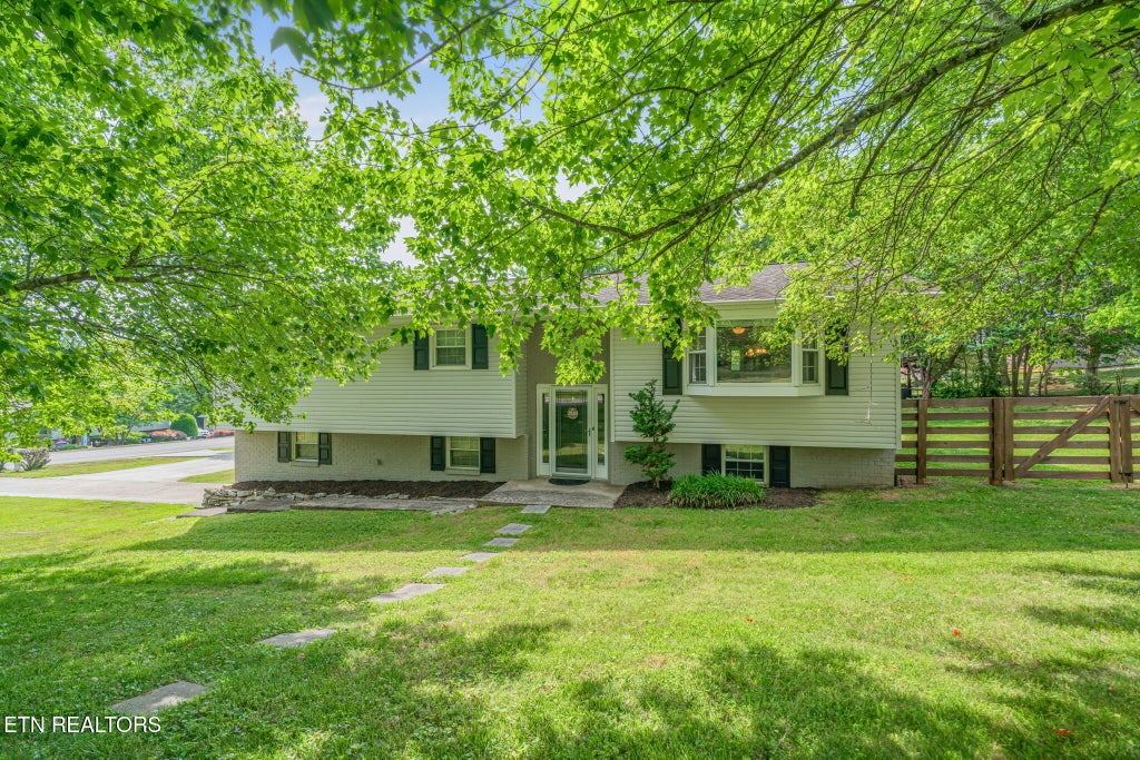 Photo of 4537 Ventura Drive, Knoxville, TN 37938 (MLS # 1359341)