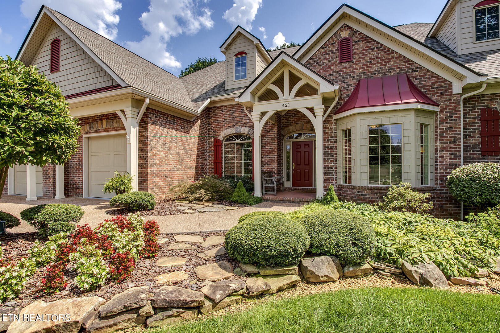 421 Cayuga Drive