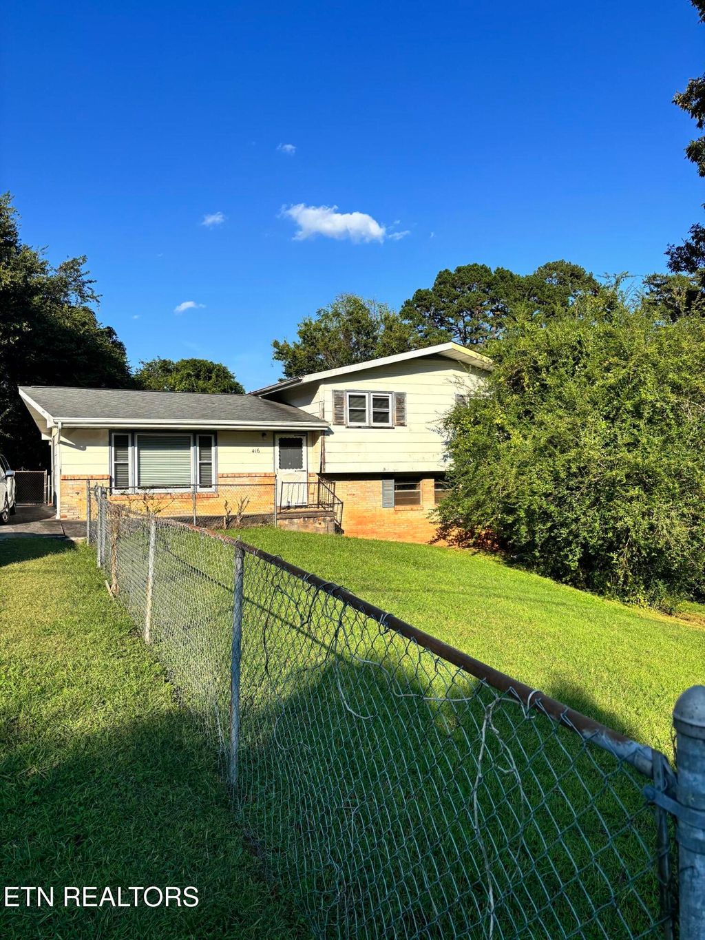 Photo of 416 woodlane Drive, Rockwood, TN 37854 (MLS # 1315946)