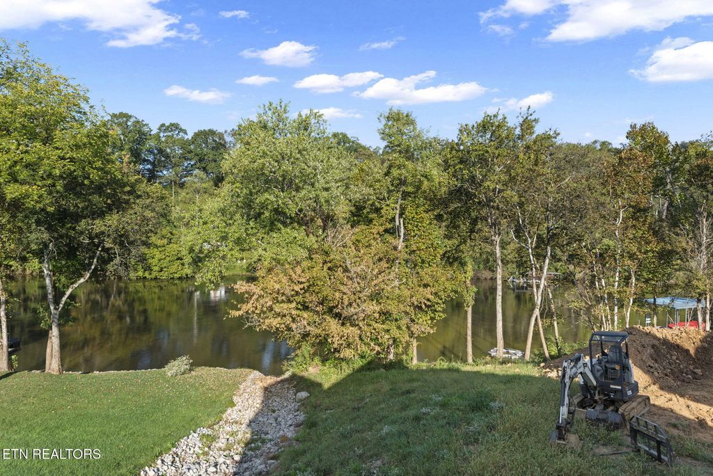 Photo of 4844 Willow Bluff Circle, Knoxville, TN 37914 (MLS # 1317502)