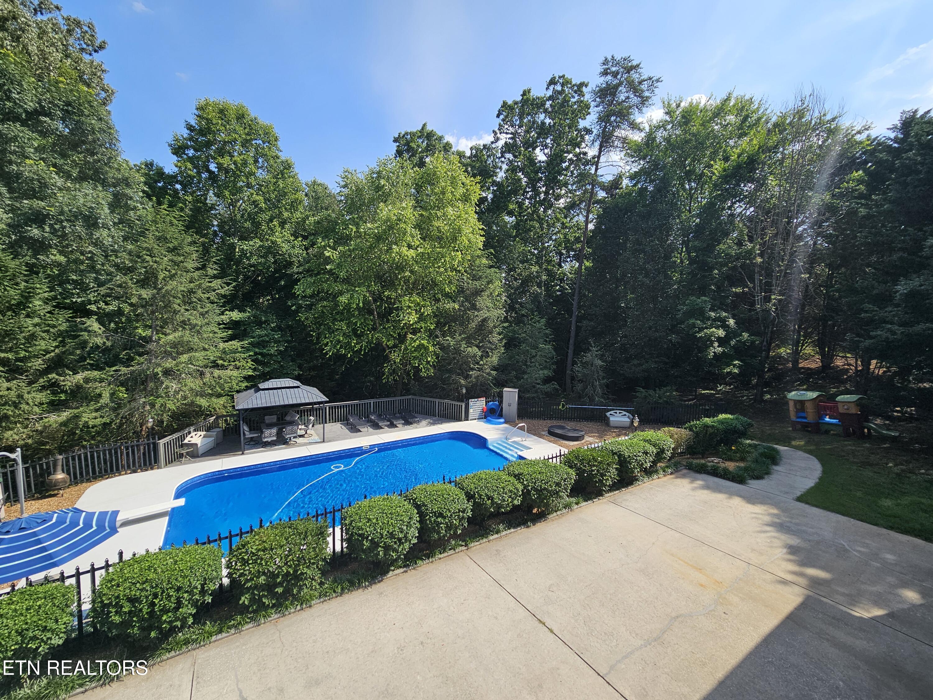 1149 Brentwood Point