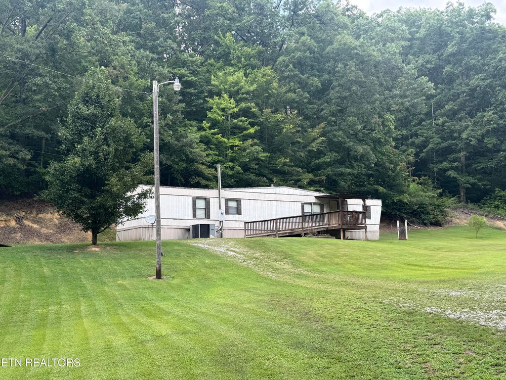 Photo of 3434 Bridges Chapel Rd, Dandridge, TN 37725 (MLS # 1309842)