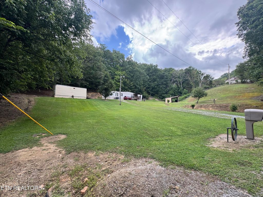 Photo of 3434 Bridges Chapel Rd, Dandridge, TN 37725 (MLS # 1309842)