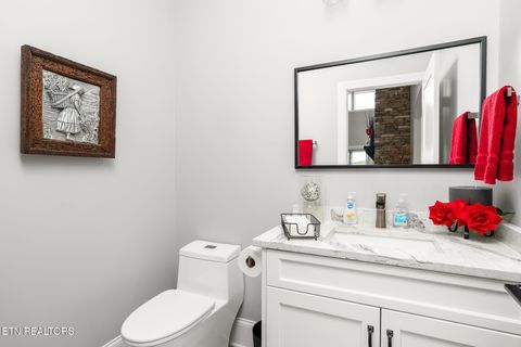 Tiny photo for 205 Waters Edge Way, Lenoir City, TN 37771 (MLS # 1332368)