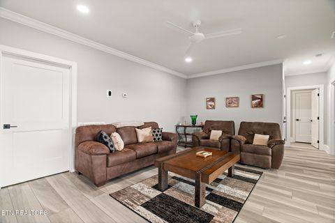 Tiny photo for 205 Waters Edge Way, Lenoir City, TN 37771 (MLS # 1332368)