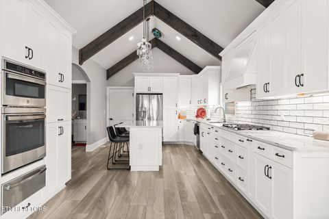 Tiny photo for 205 Waters Edge Way, Lenoir City, TN 37771 (MLS # 1332368)