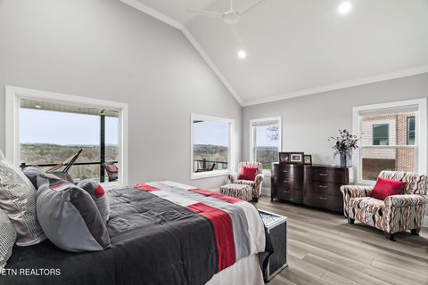 Tiny photo for 205 Waters Edge Way, Lenoir City, TN 37771 (MLS # 1332368)