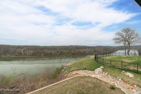 Tiny photo for 205 Waters Edge Way, Lenoir City, TN 37771 (MLS # 1332368)