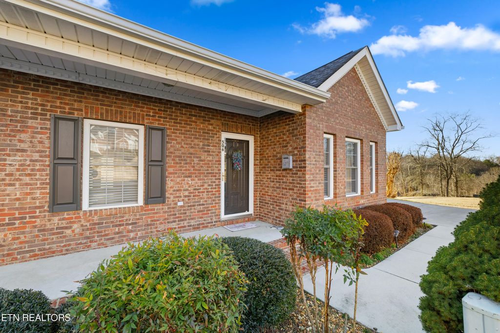 Photo of 506 Fairway Drive, Athens, TN 37303 (MLS # 1327264)