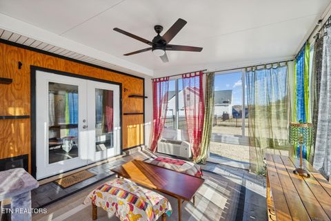 Tiny photo for 487 Broadberry Ave, Oak Ridge, TN 37830 (MLS # 1326377)