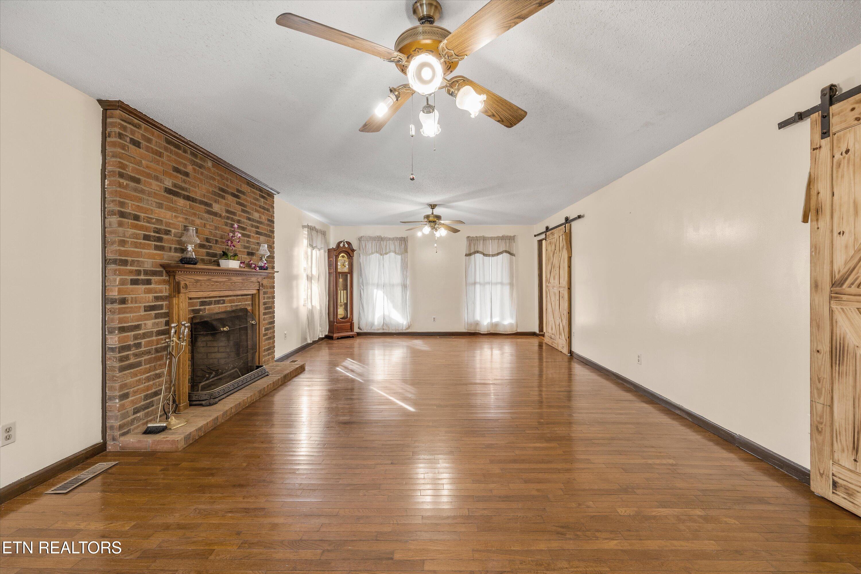 129 Pleasant Hill Rd