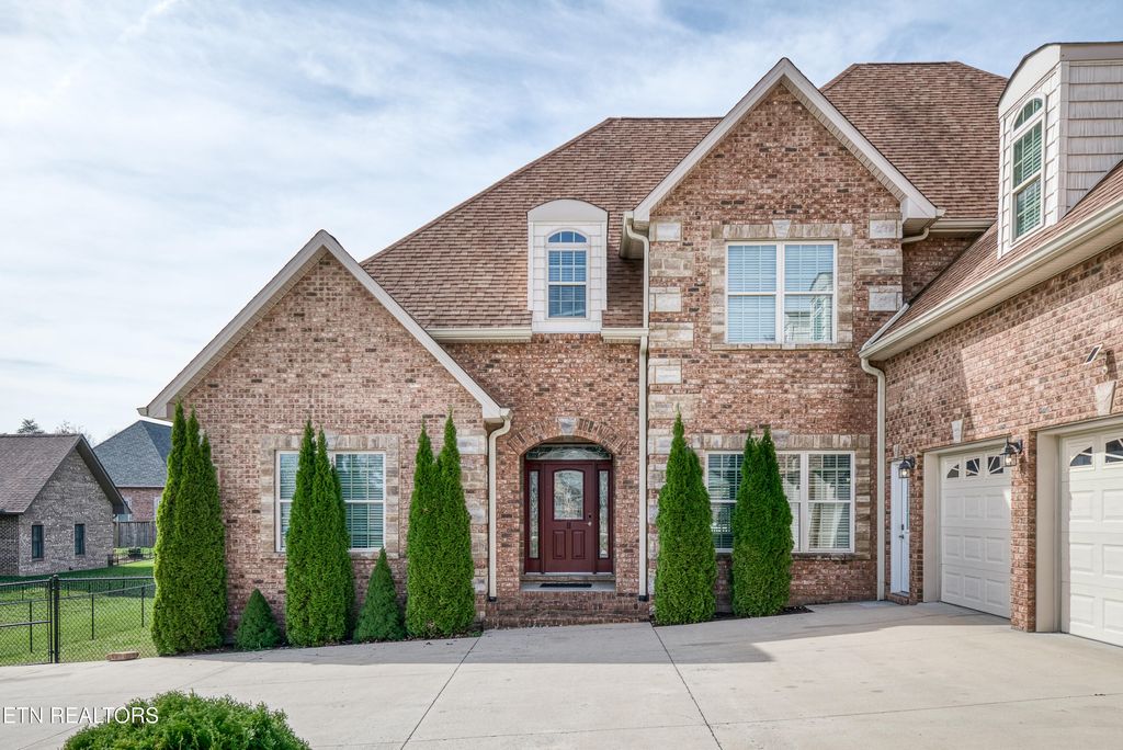 Photo of 39 N Riverview Lane, Crossville, TN 38555 (MLS # 1321077)