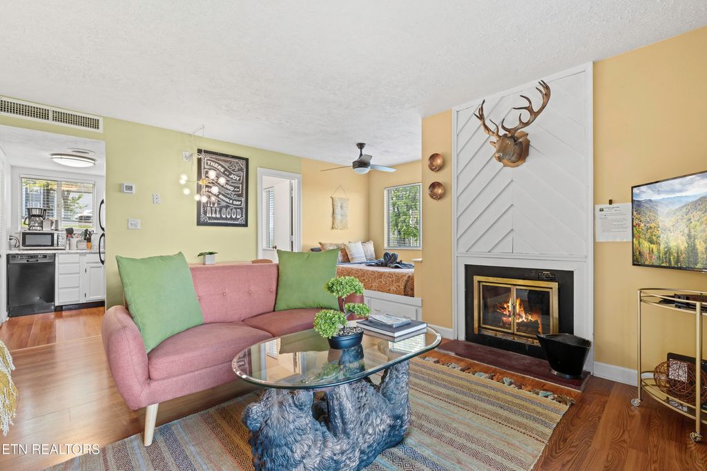 Photo of 1260 Ski View Drive #APT 8108, Gatlinburg, TN 37738 (MLS # 1340866)