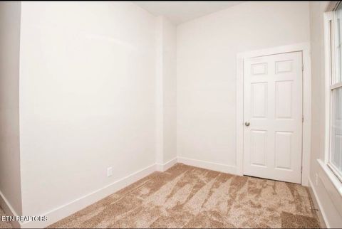 Tiny photo for 319 E Burwell Ave, Knoxville, TN 37917 (MLS # 1332173)