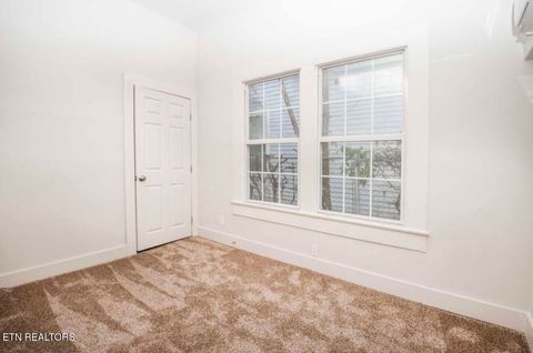 Tiny photo for 319 E Burwell Ave, Knoxville, TN 37917 (MLS # 1332173)