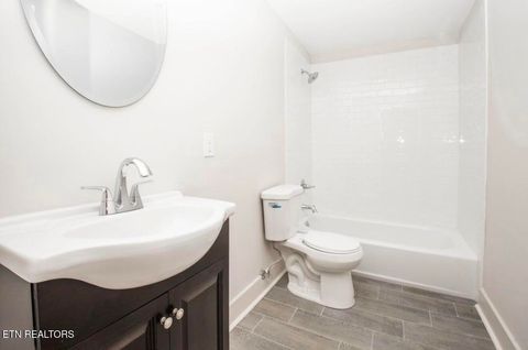 Tiny photo for 319 E Burwell Ave, Knoxville, TN 37917 (MLS # 1332173)