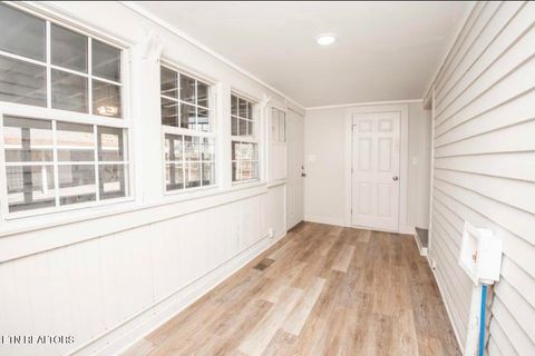 Tiny photo for 319 E Burwell Ave, Knoxville, TN 37917 (MLS # 1332173)