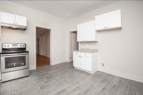 Tiny photo for 319 E Burwell Ave, Knoxville, TN 37917 (MLS # 1332173)