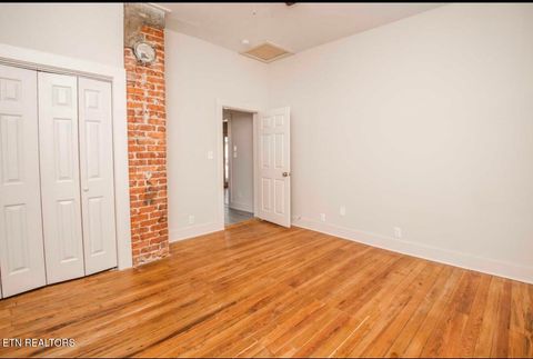 Tiny photo for 319 E Burwell Ave, Knoxville, TN 37917 (MLS # 1332173)