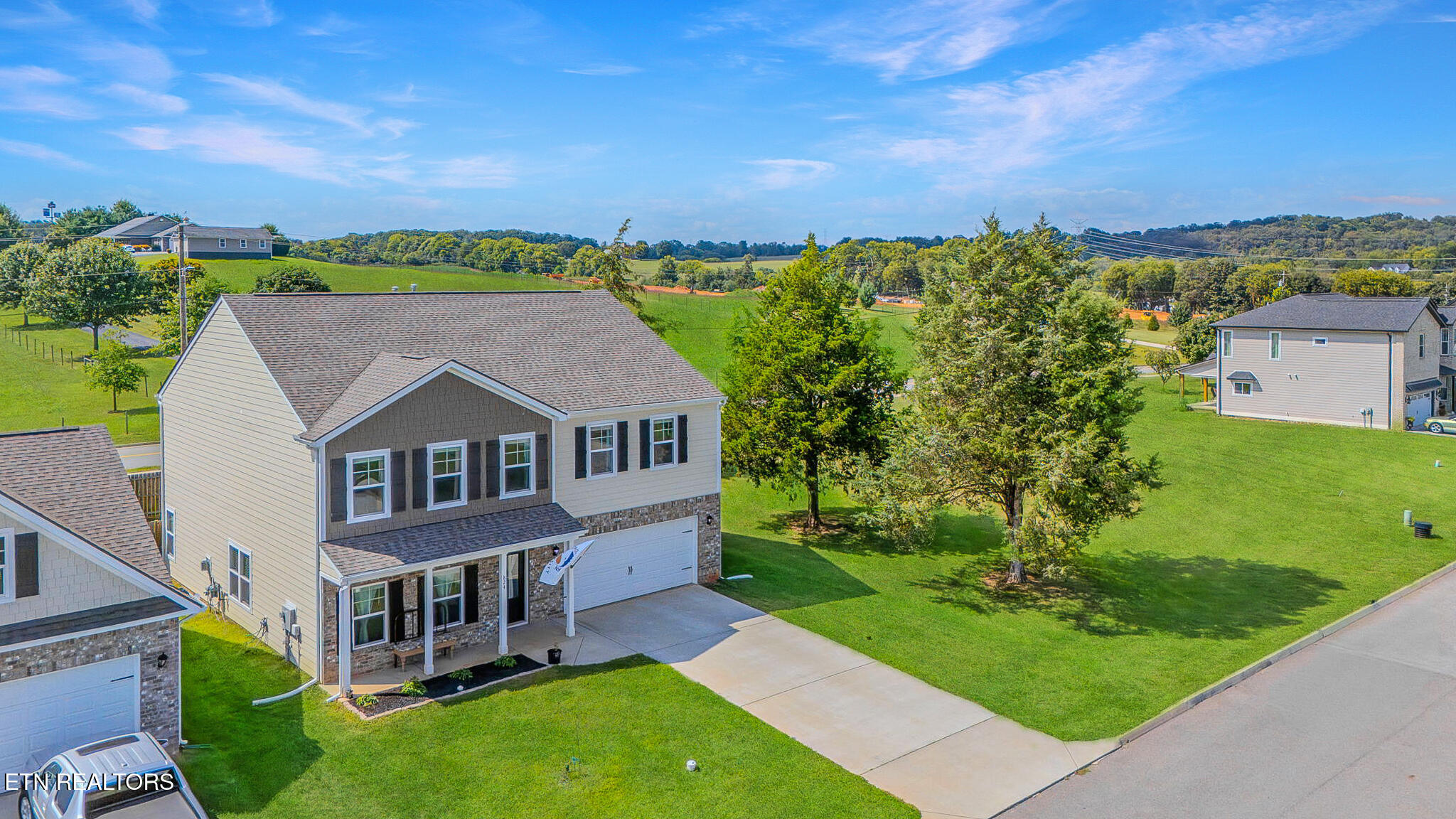 824 Stone Creek Drive