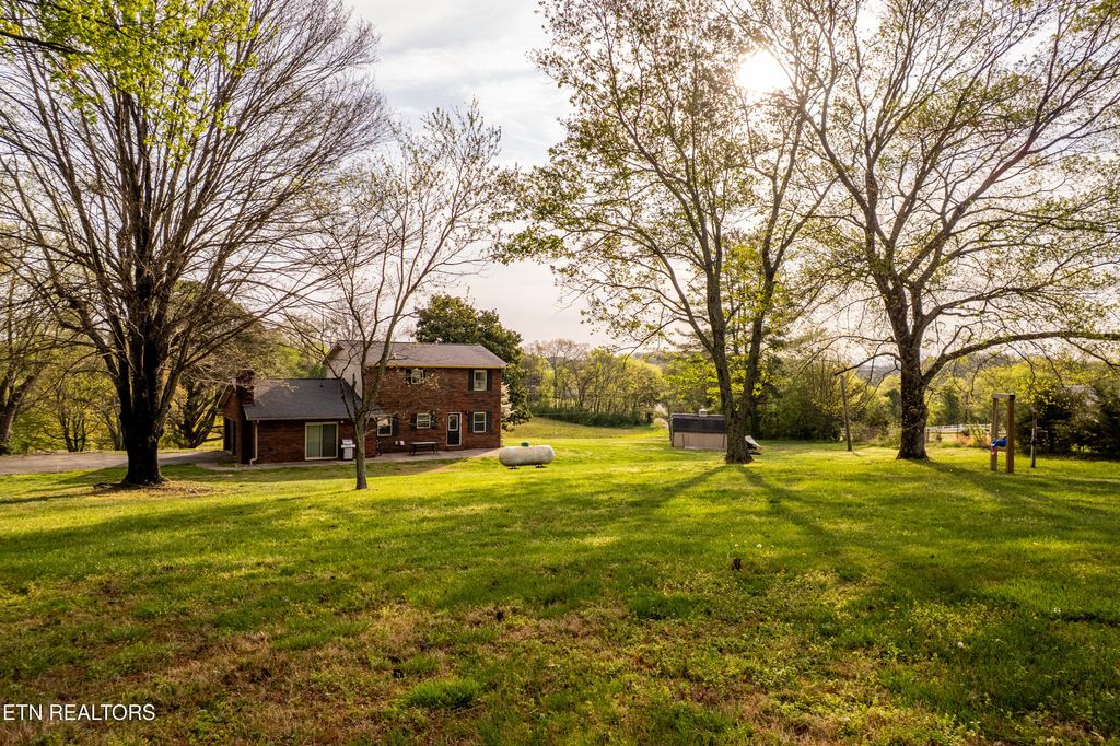 Photo of 851 New Macedonia Rd, Loudon, TN 37774 (MLS # 1335685)