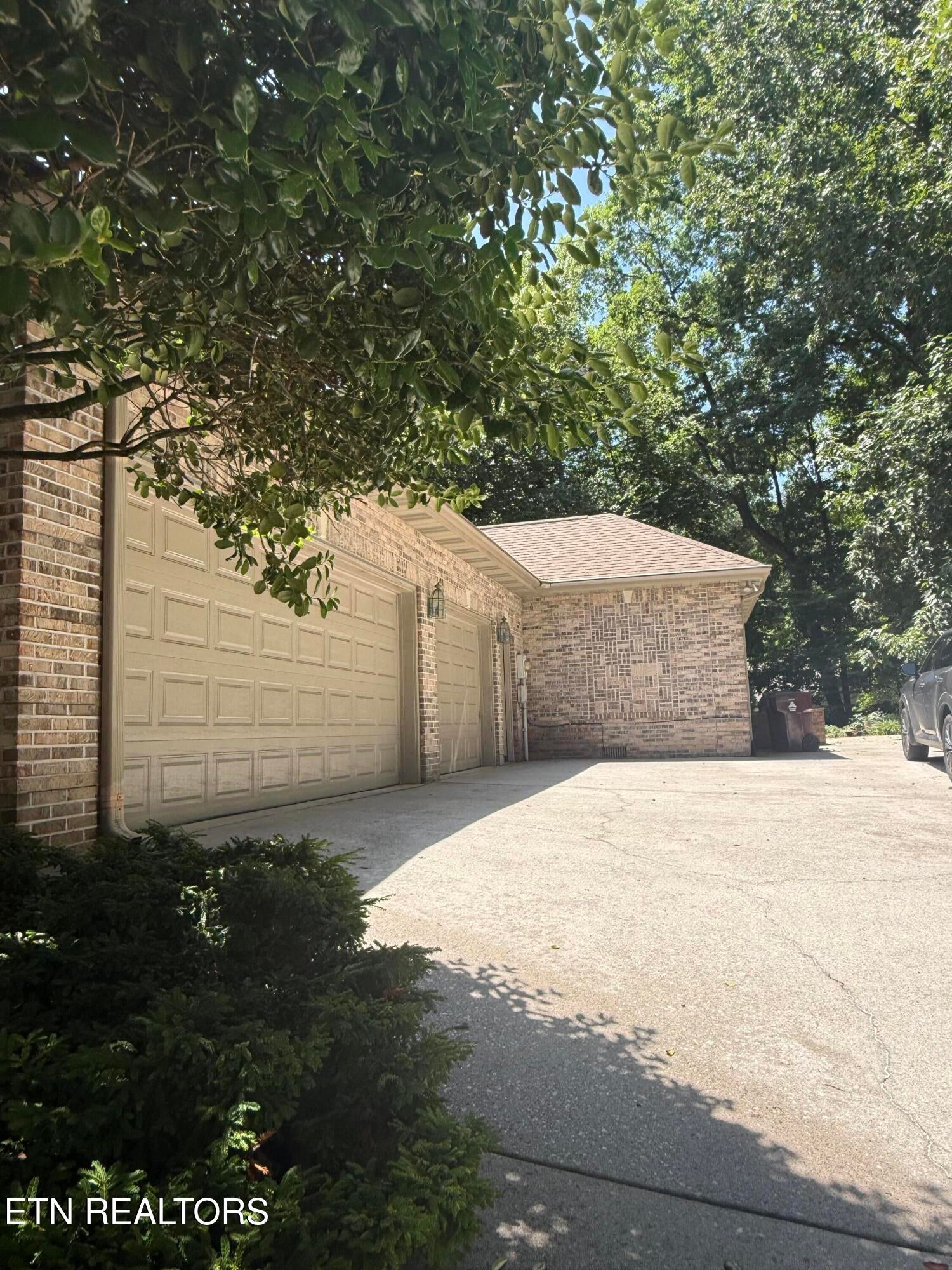 1817 Peppertree Drive