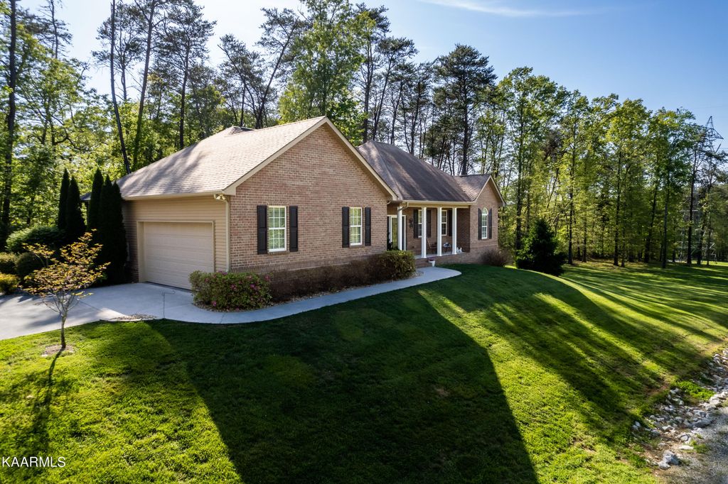 Photo of 651 Pine Lane, Friendsville, TN 37737 (MLS # 1224442)