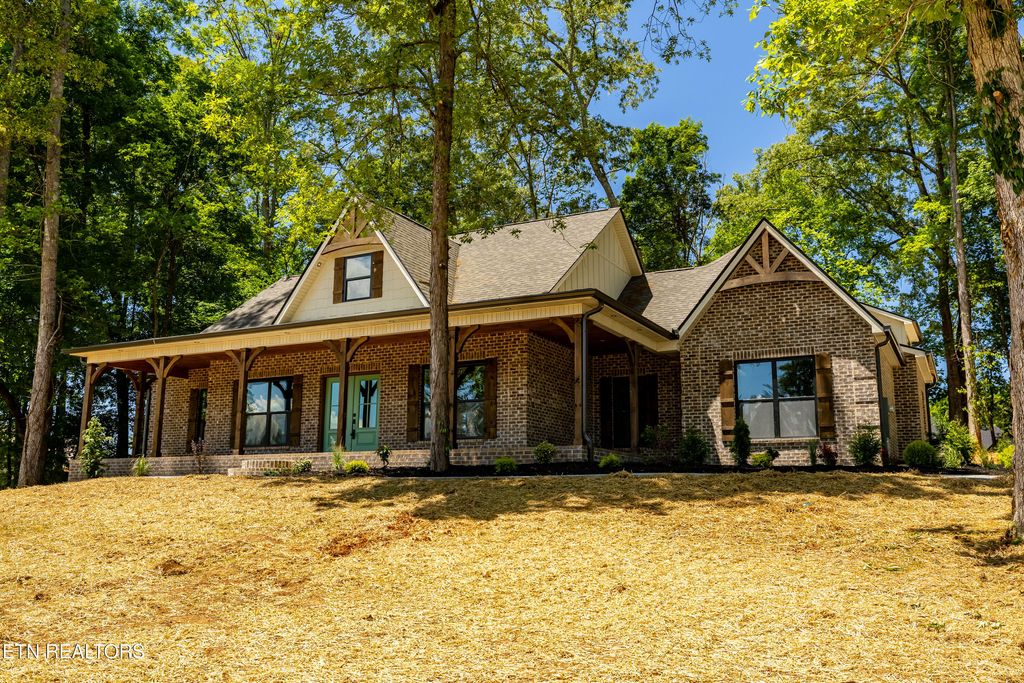 Photo of 5816 Caswell Drive, Greenback, TN 37742 (MLS # 1327232)