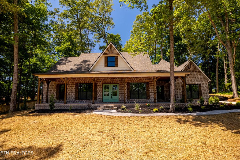 Photo of 5816 Caswell Drive, Greenback, TN 37742 (MLS # 1327232)