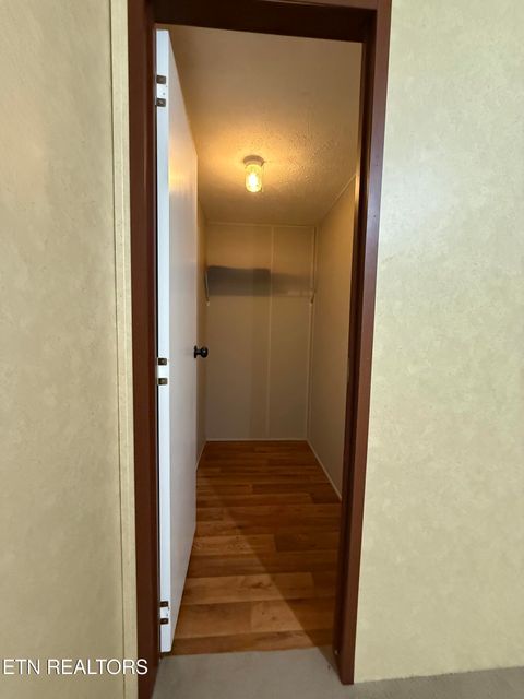 Tiny photo for 112 Sunflower Lane, New Tazewell, TN 37825 (MLS # 1327097)