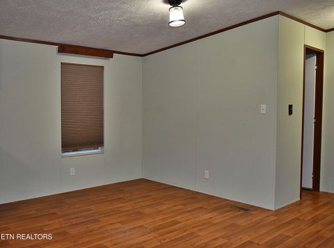 Tiny photo for 112 Sunflower Lane, New Tazewell, TN 37825 (MLS # 1327097)