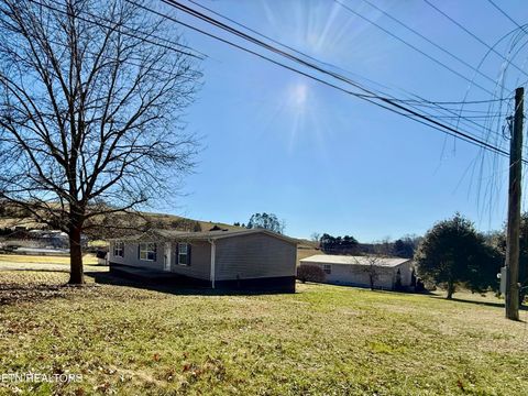 Tiny photo for 112 Sunflower Lane, New Tazewell, TN 37825 (MLS # 1327097)