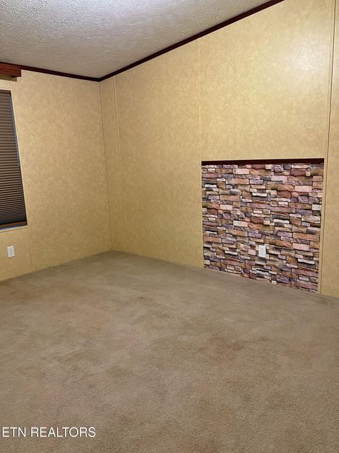 Tiny photo for 112 Sunflower Lane, New Tazewell, TN 37825 (MLS # 1327097)