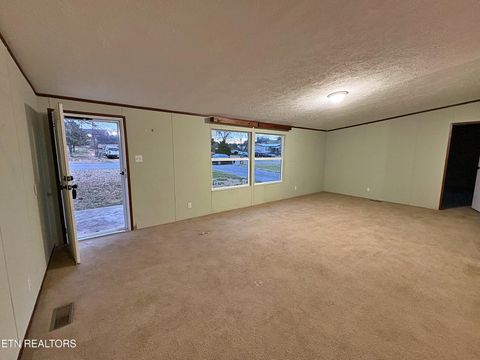 Tiny photo for 112 Sunflower Lane, New Tazewell, TN 37825 (MLS # 1327097)