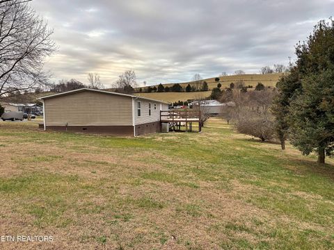 Tiny photo for 112 Sunflower Lane, New Tazewell, TN 37825 (MLS # 1327097)