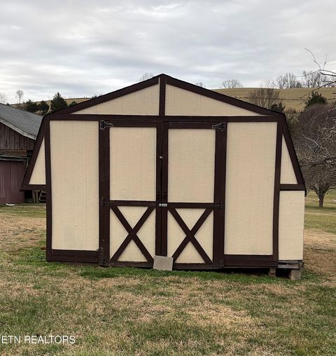 Tiny photo for 112 Sunflower Lane, New Tazewell, TN 37825 (MLS # 1327097)