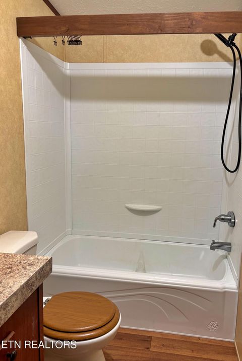 Tiny photo for 112 Sunflower Lane, New Tazewell, TN 37825 (MLS # 1327097)